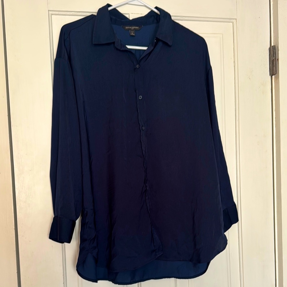 Banana Republic- Size Large- Polyester-Navy Button-Up Blouse